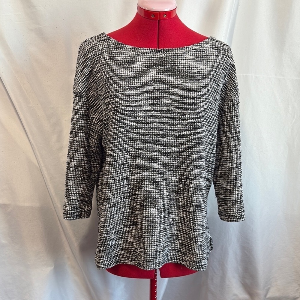MM264 Joe Fresh Black and White Long Sleeve Tee